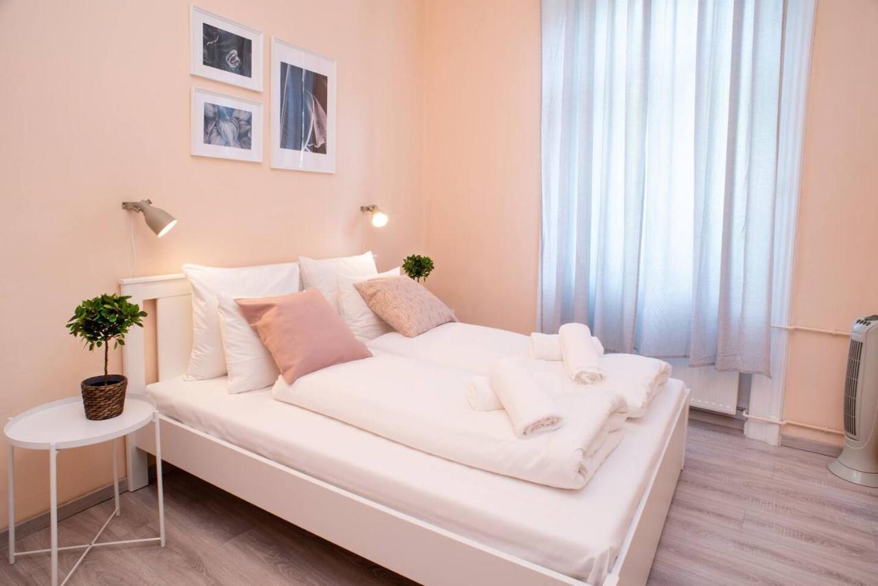 Central And Large Ac Home Away From Home Budapeşte Dış mekan fotoğraf