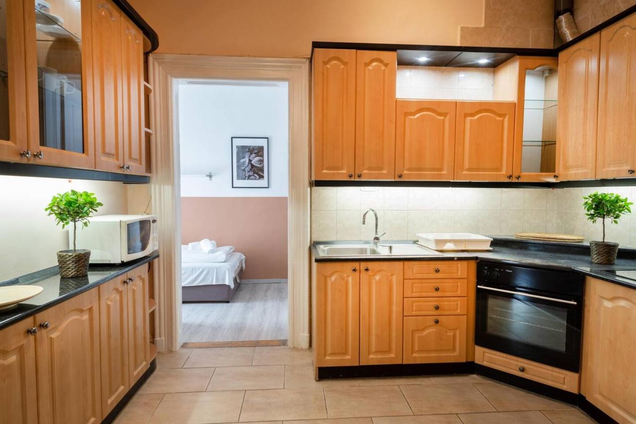 Central And Large Ac Home Away From Home Budapeşte Dış mekan fotoğraf
